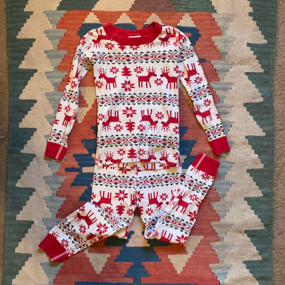 Hanna Andersson winter jammies, size 5